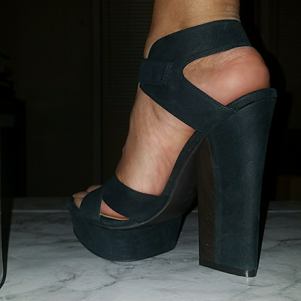 Chunky heel platform